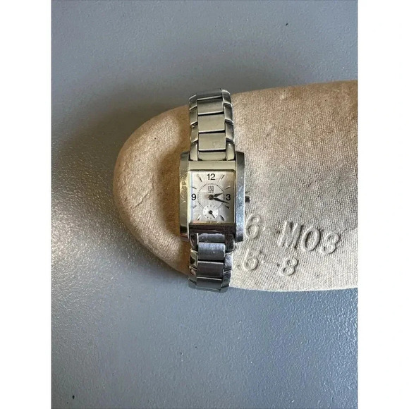 ESQ MOVADO Women's Swiss Quartz Watch Silver‎ E5298 Stainless Steel - Picture 2 of 10